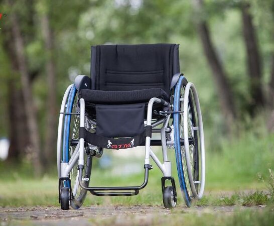 silla de ruedas gtm carisa